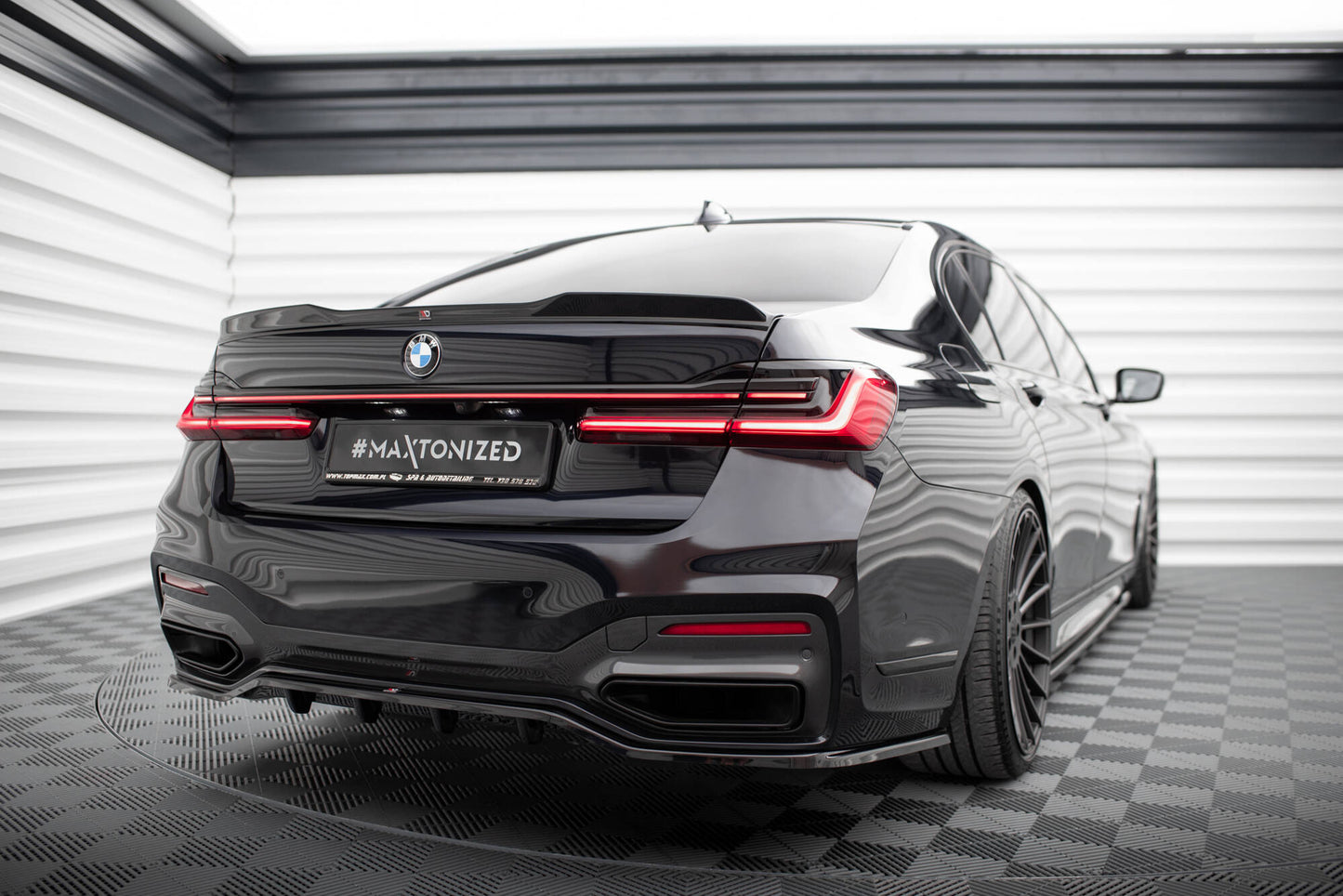 Maxton Spoiler CAP für 3D BMW 7 G11 schwarz Hochglanz