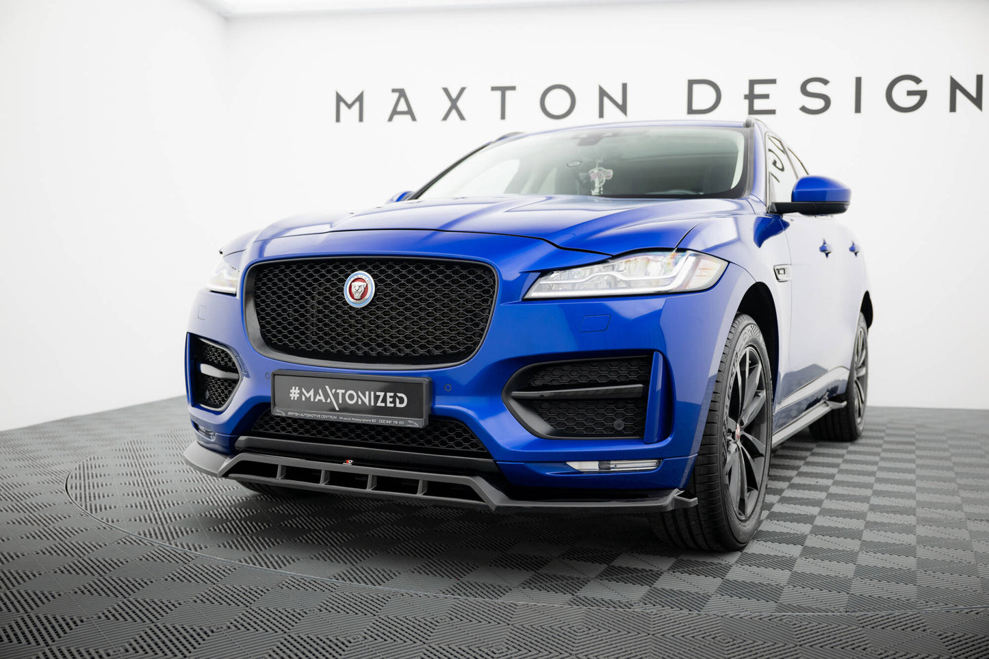 Maxton Front Ansatz für Jaguar F-Pace R-Sport Mk1 schwarz Hochglanz