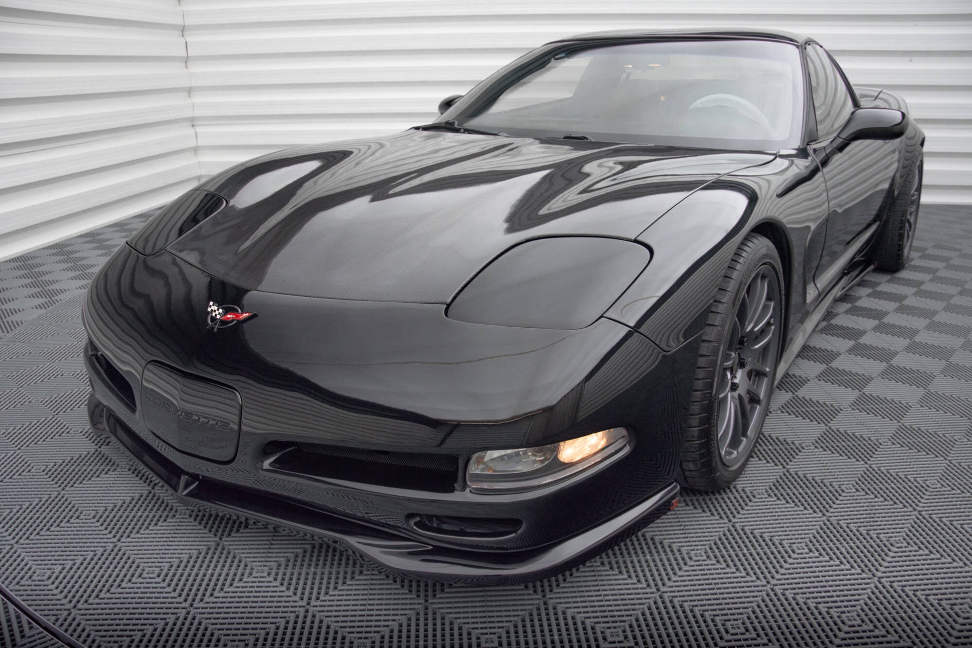 Maxton Front Ansatz für Chevrolet Corvette C5 schwarz Hochglanz