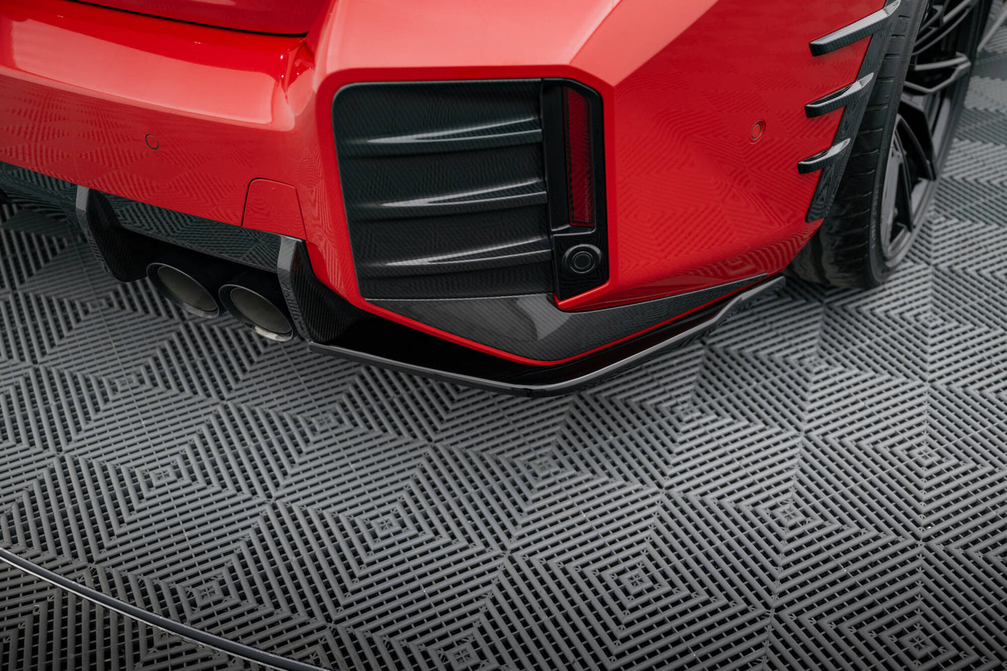 Maxton Heck Ansatz Flaps Diffusor für BMW M2 M-Performance G87 schwarz Hochglanz