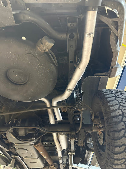 Grail Auspuffanlage Dodge RAM 1500 Gen. 4 (13-18) ohne Endrohre Montage bei Grail