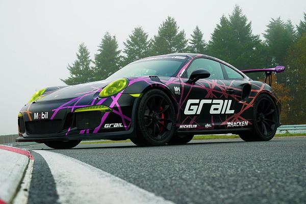 Grail Auspuffanlage Porsche 991.1/2 GT3/GT3 RS Schwarze Endrohre 991.2 GT3 Montage bei Grail