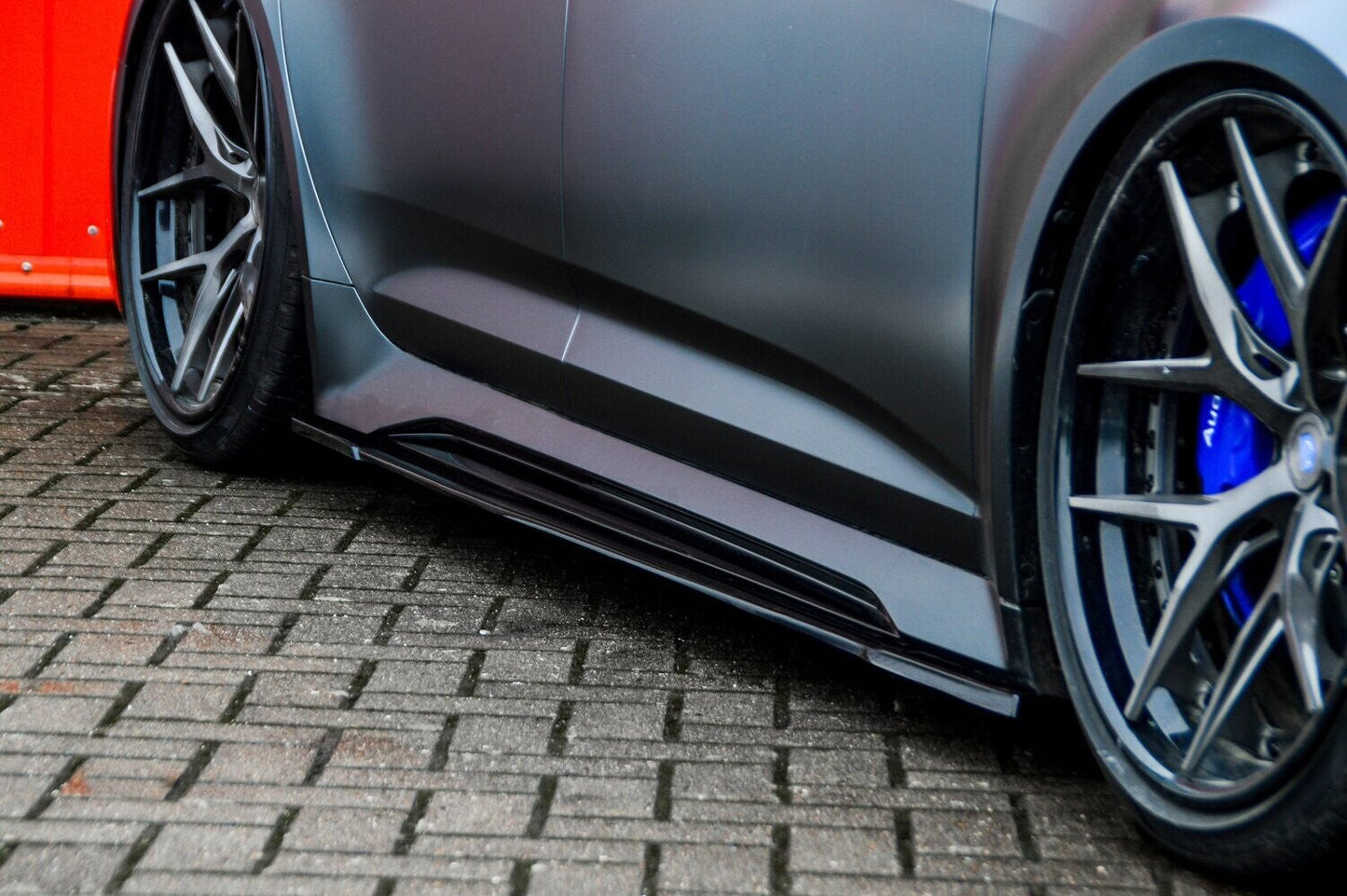Seitenschwellersatz ABS Audi RS7 Typ C8 4K ab Bj.:2019 - Schwarz Glanz