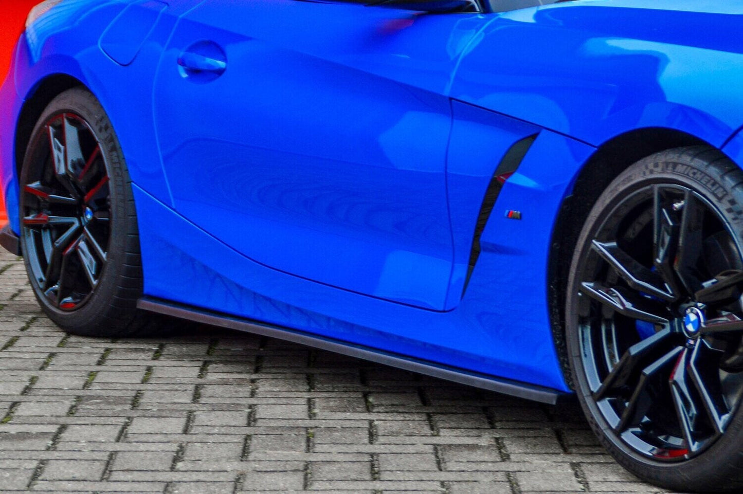 CUP Seitenschwellersatz ABS BMW Z4 G29 ab Bj.: 2018- Schwarz Glanz