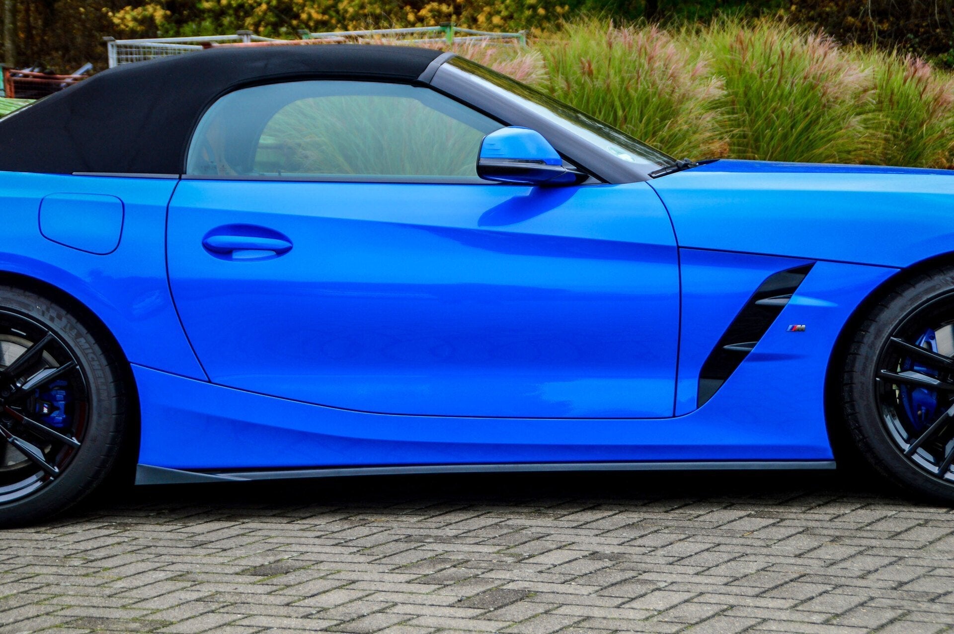 CUP Seitenschwellersatz mit Wing hinten BMW Z4 G29 ab Bj.: 2018- Schwarz Matt