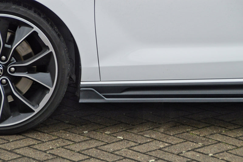 CUP Seitenschwellersatz mit Flaps vorn Hyundai i30 Fastback N Carbon