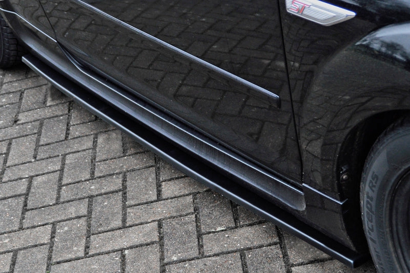 CUP Seitenschweller Ford Focus ST Bj.:2004-2010 Schwarz Matt