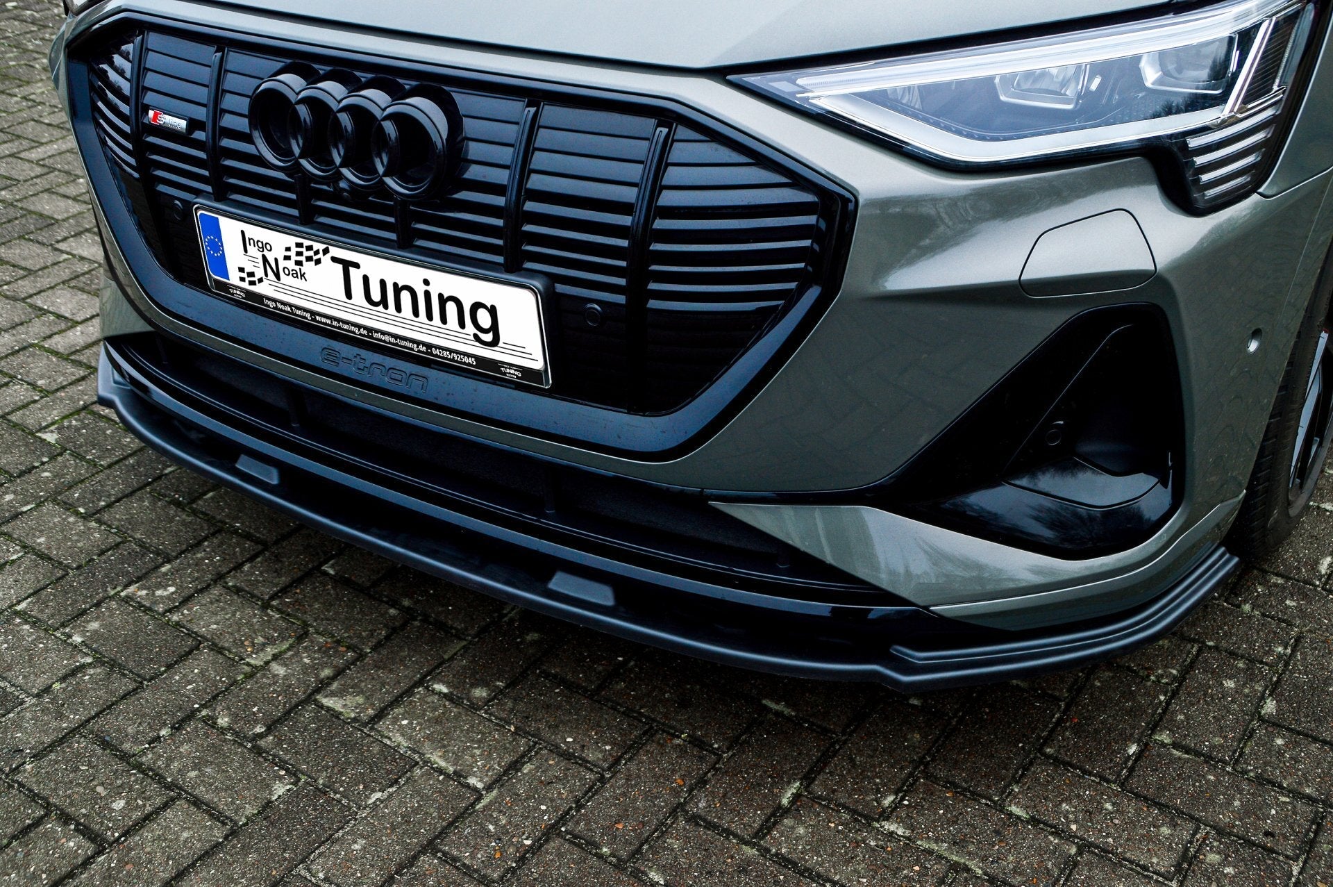 CUP Frontspoilerlippe ABS Audi e-tron Quattro Sportback Schwarz Matt