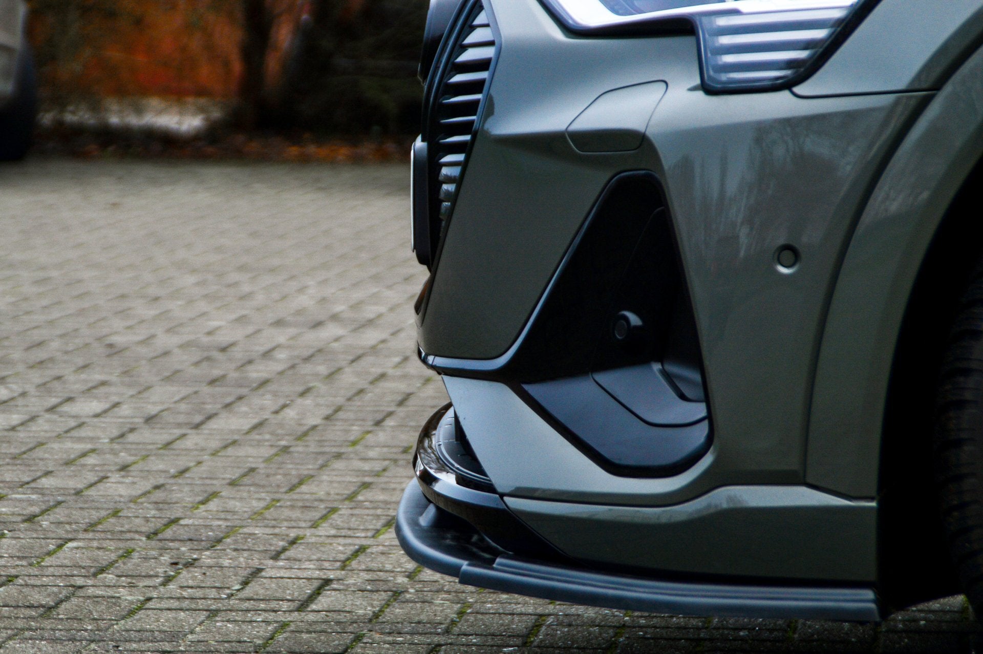 CUP Frontspoilerlippe ABS Audi e-tron Quattro ab Bj.:2018 - Schwarz Matt