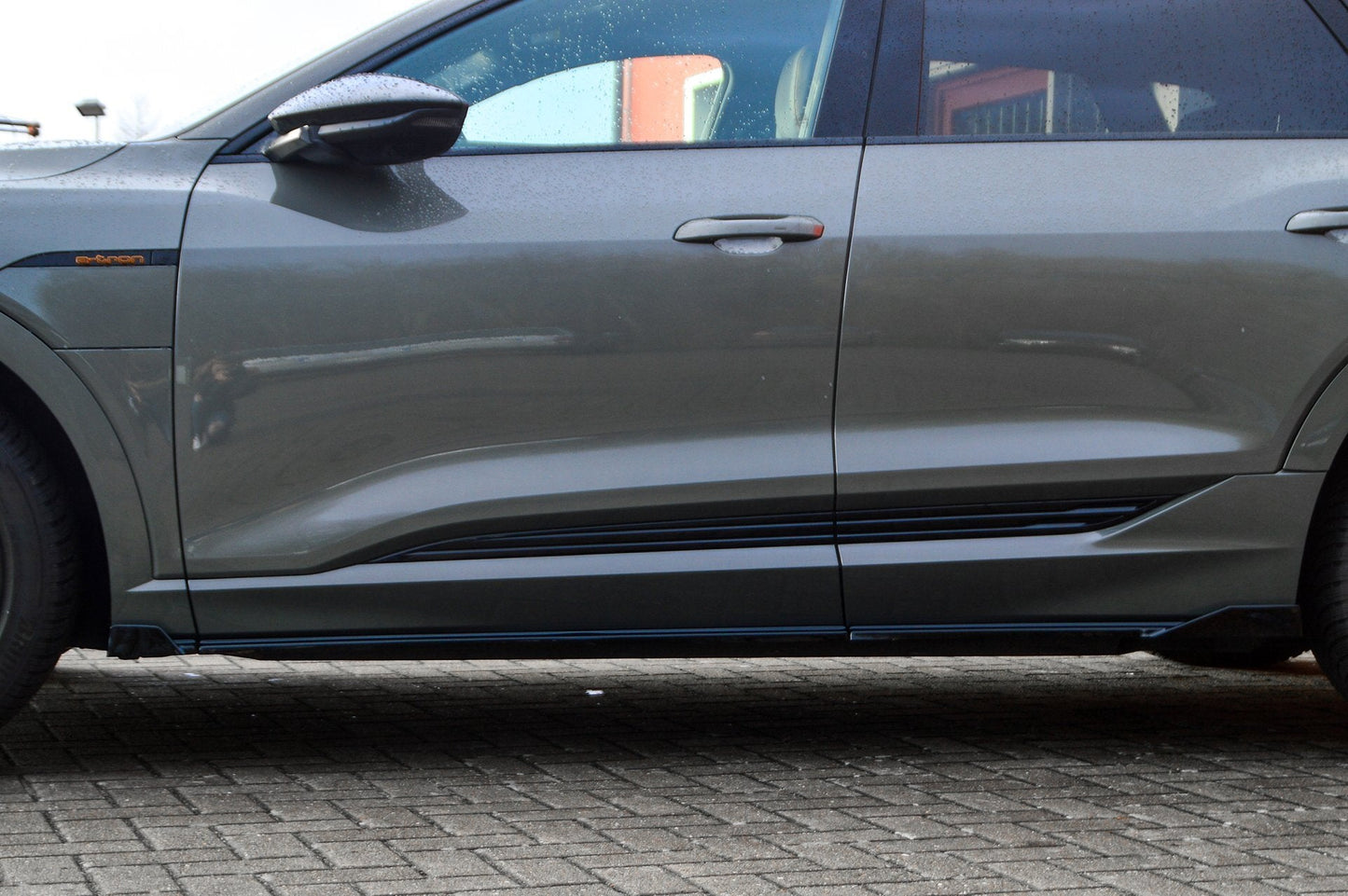 Seitenschwellersatz mit Wing Audi e-tron Quattro Sportback Schwarz Glanz