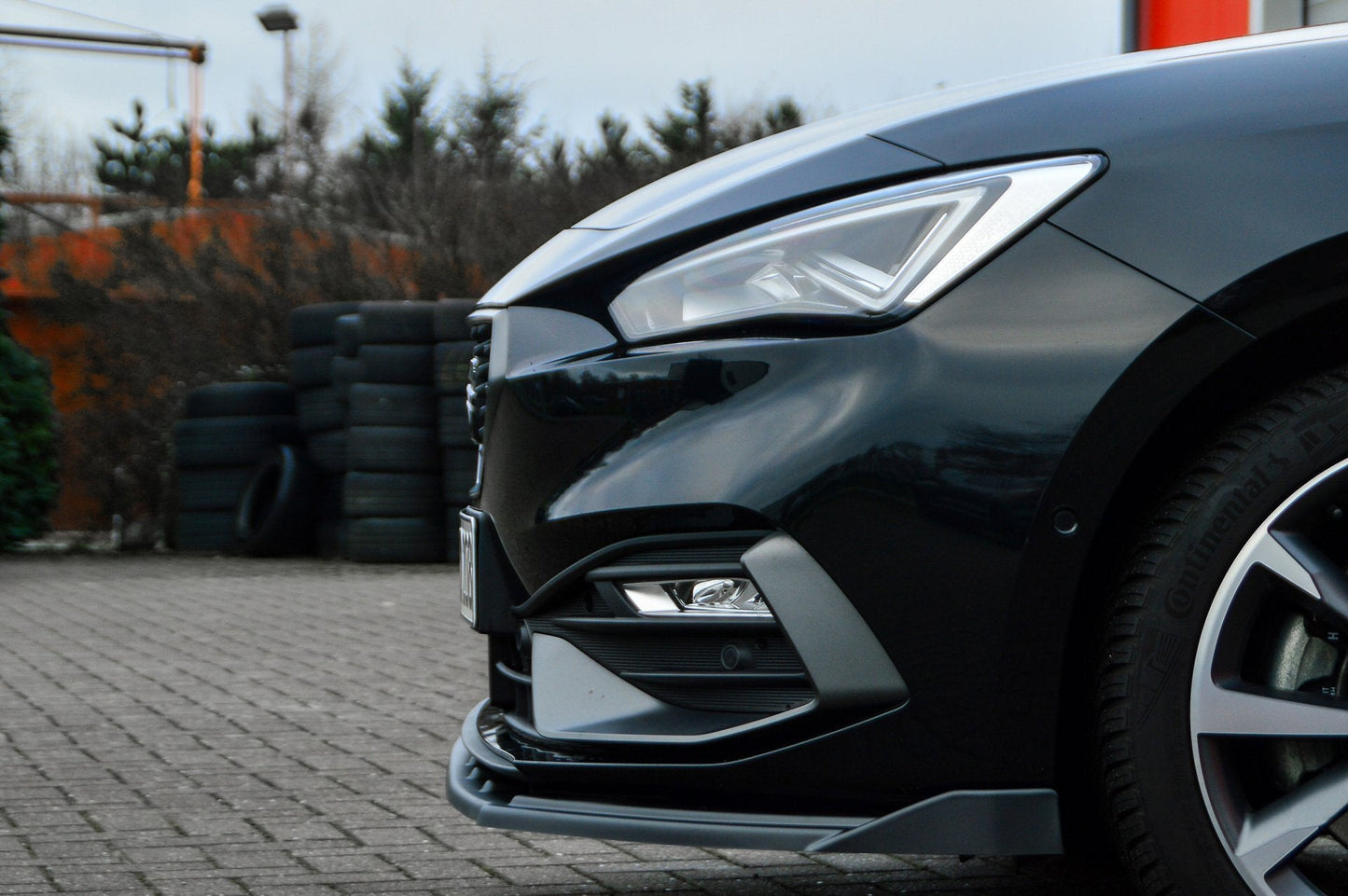 CUP Frontspoilerlippe ABS mit Seitenwing Seat Leon 4 ( KL) Schwarz Glanz