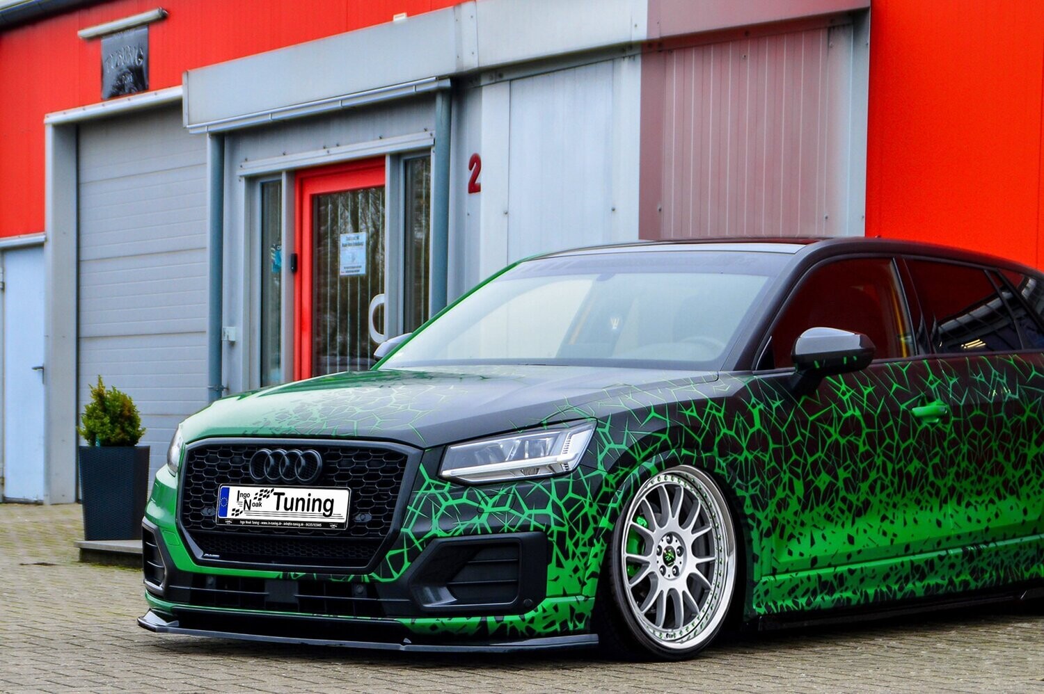 CUP Frontspoilerlippe ABS Audi Q2 GA, MK1 Bj.: 2016-2020 Schwarz Matt