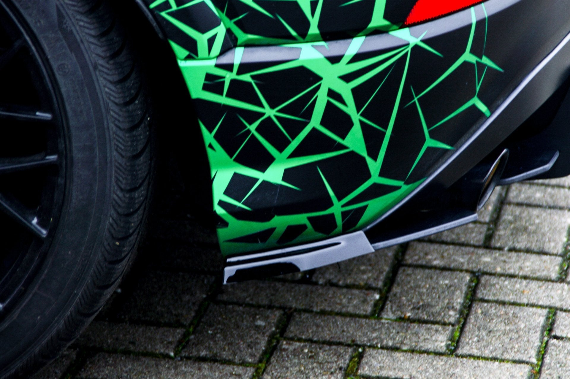 Heckansatz Seitenteile ABS Audi Q2 GA, MK1 Bj.: 2016-2020 Schwarz Glanz