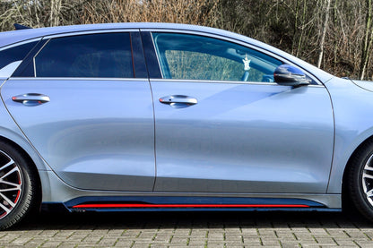 CUP Seitenschwellersatz mit Wing hinten Kia Pro Ceed GT Facelift Carbon