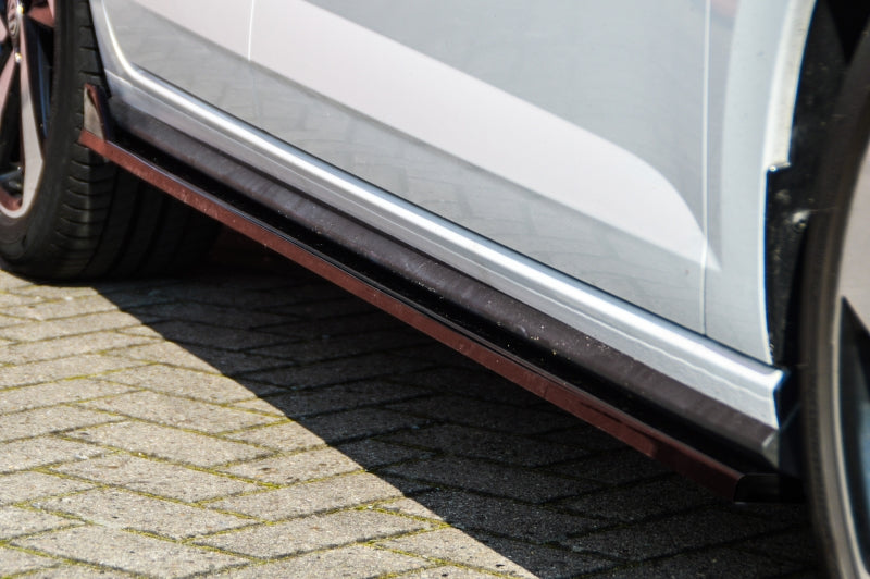 CUP 4 Seitenschweller Volkswagen Polo 6 GTI 2G (AW) ab Bj.: 2018- Carbon