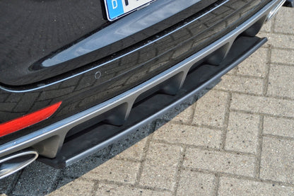 Heckansatz Heckdiffusor Kia Optima Sportwagon JF Bj.:2016-2018 Carbon