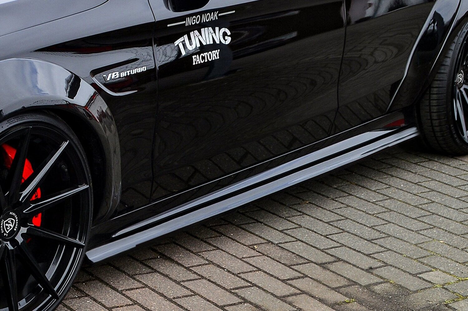 CUP Seitenschweller Mercedes Benz C63 AMG, S205, T-Modell Schwarz Matt