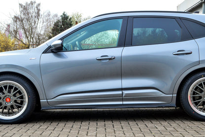 Seitenschwellersatz CUP Ford Kuga 3, Typ DFK ab Bj.: 2019- Schwarz Glanz