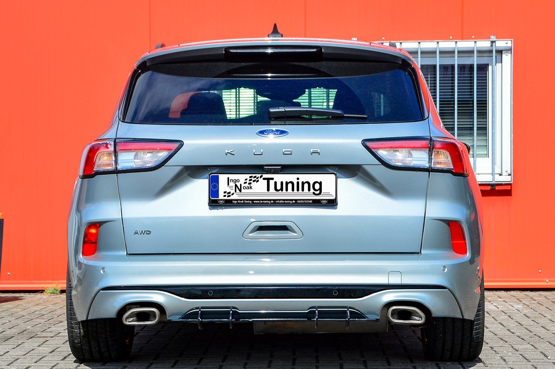 Gefräster Heckansatz Ford Kuga 3, Typ DFK ab Bj.: 2019- Schwarz Matt