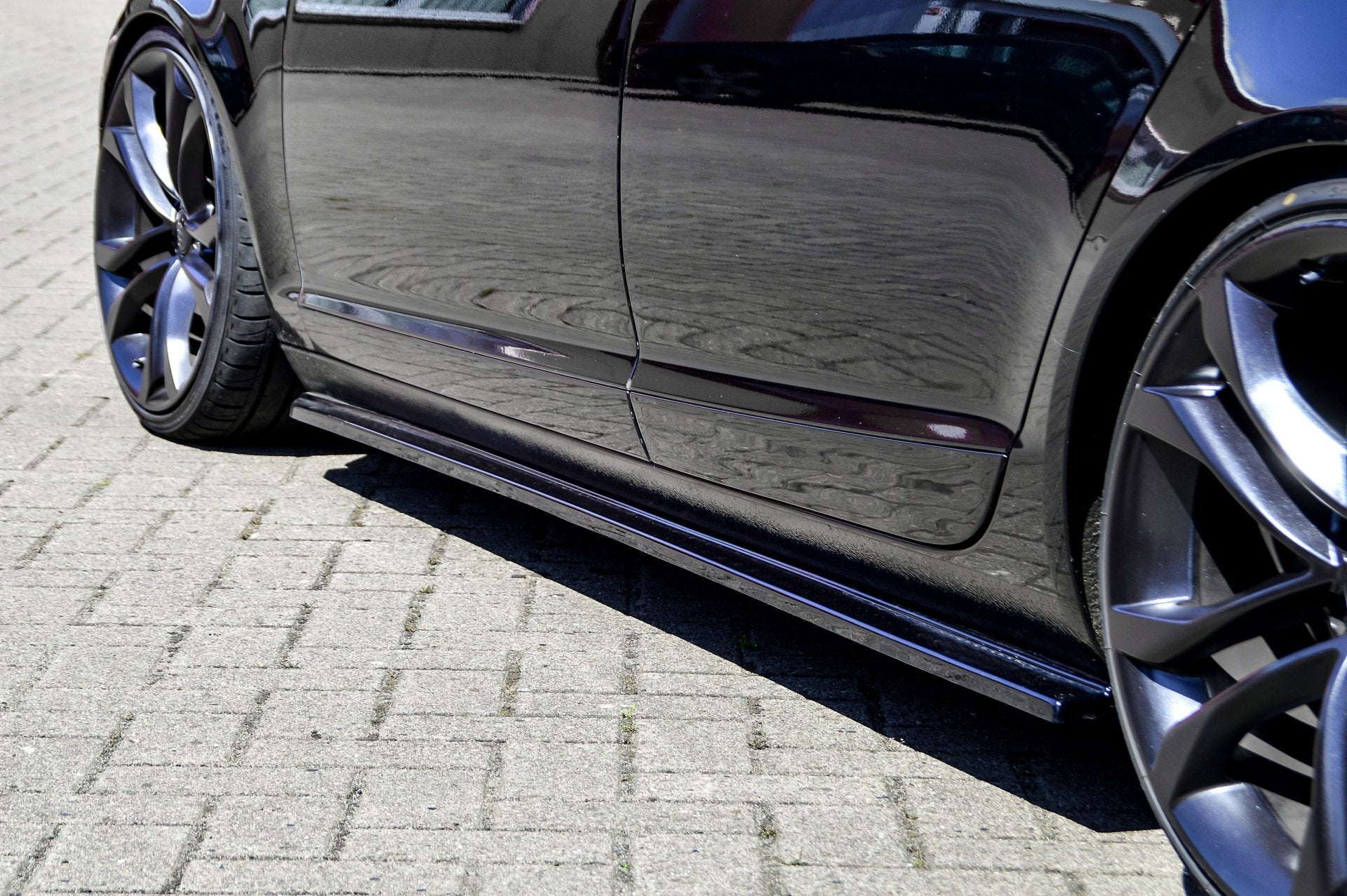 CUP Seitenschwellersatz Audi A6 4F Bj.: 2004-2011 Schwarz Glanz