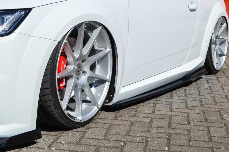 CUP Seitenschweller Wing Audi TT 8S Bj.: 2014-2018 Carbon
