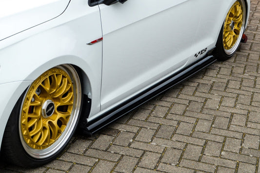 CUP Seitenschweller Volkswagen Golf 7 GTI TCR ab Bj.: 2019- Schwarz Matt
