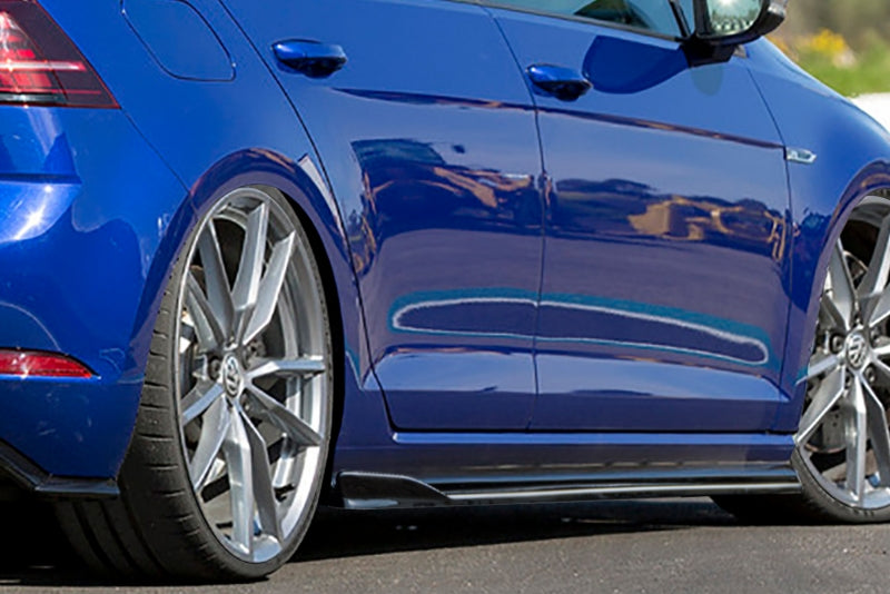 CUP 3 Seitenschweller Volkswagen Golf 7 R, Typ AU Facelift Schwarz Glanz