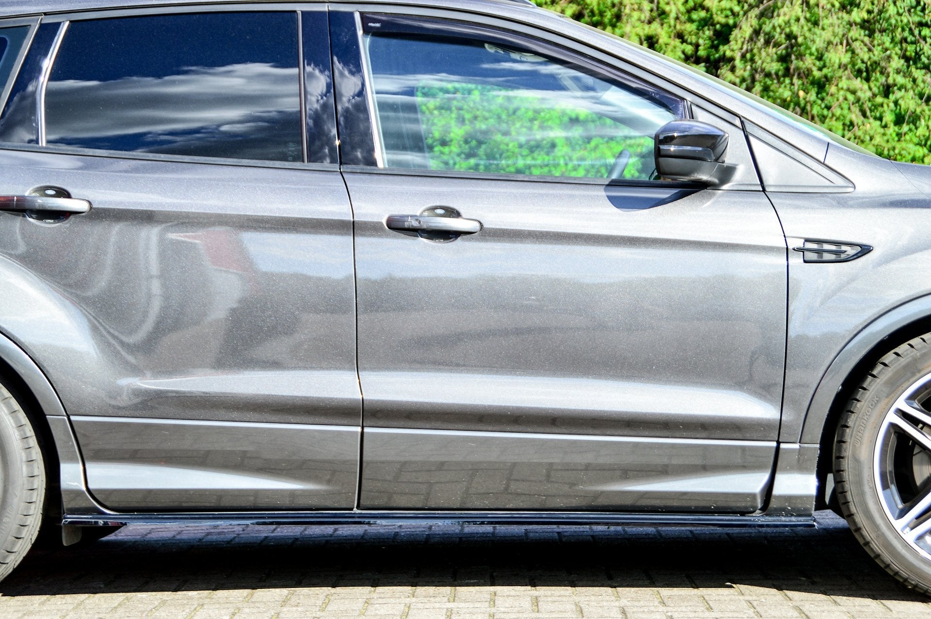 Seitenschwellersatz CUP Ford Kuga DM2 ab Bj.: 2016-2019 Carbon