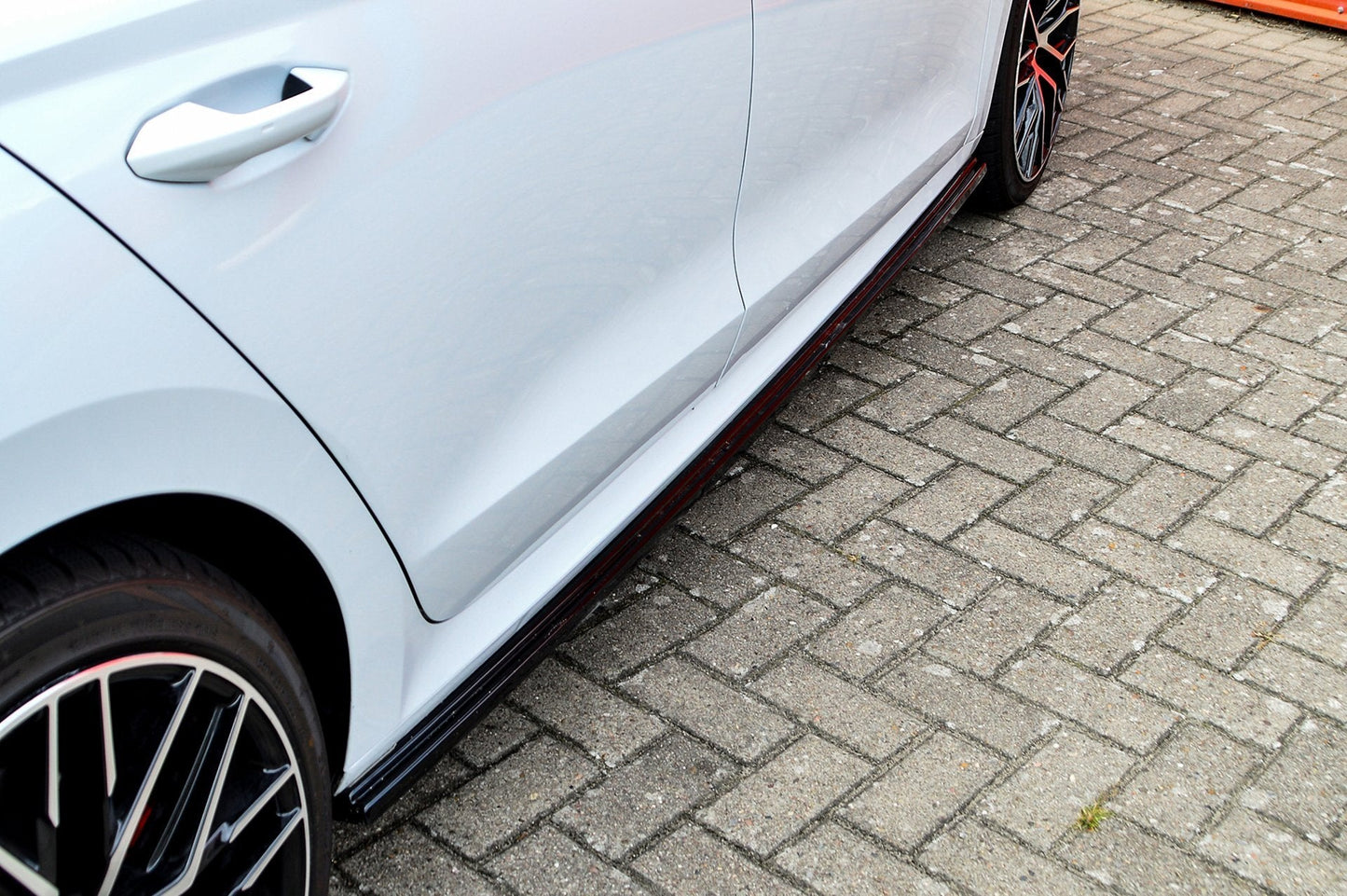 CUP Seitenschwellersatz ABS Skoda Octavia RS, NX, Combi Schwarz Matt