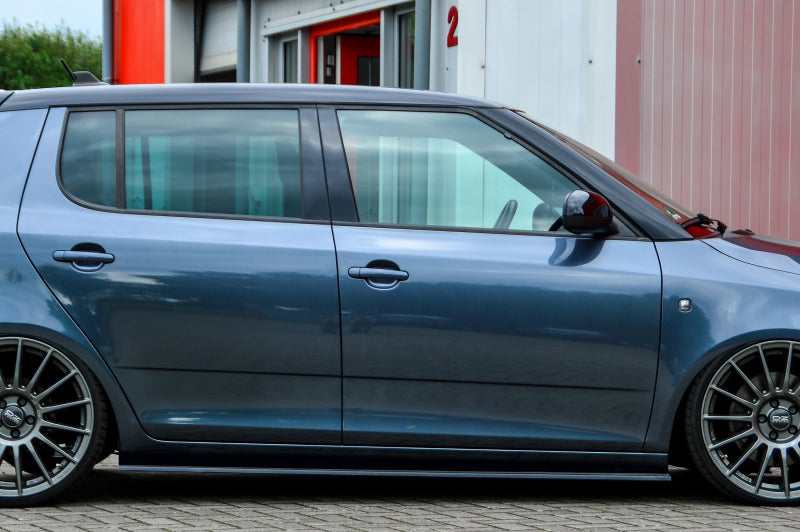 CUP Seitenschwellersatz Skoda Fabia RS II 5J Bj.: 2010-2014 Carbon