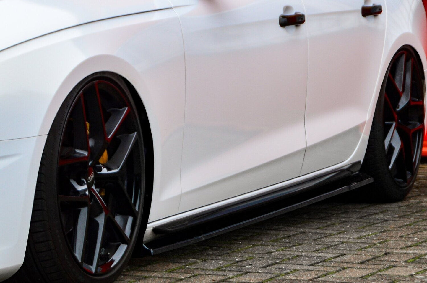 Seitenschwellersatz ABS Audi A4 B9 ab Bj.:2015-2019 Carbon