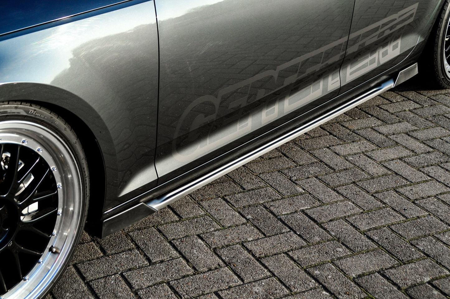 Seitenschwellersatz mit Wing Audi A4 B9 Bj.:06/2018-05/2019 Carbon
