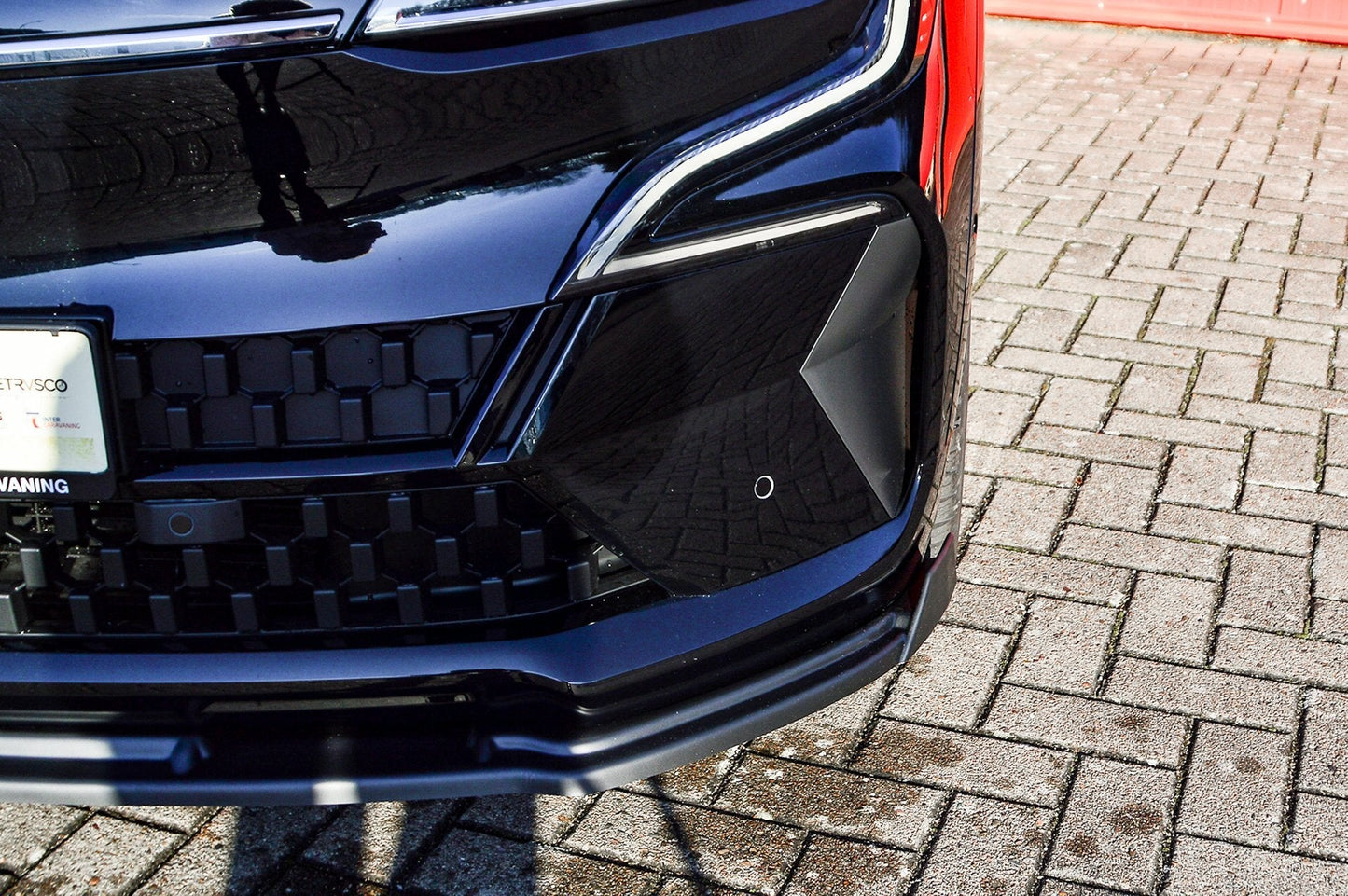 CUP Frontspoilerlippe mit Seitenwing Renault Megane E-Tech Elektric Typ: RCB Carbon