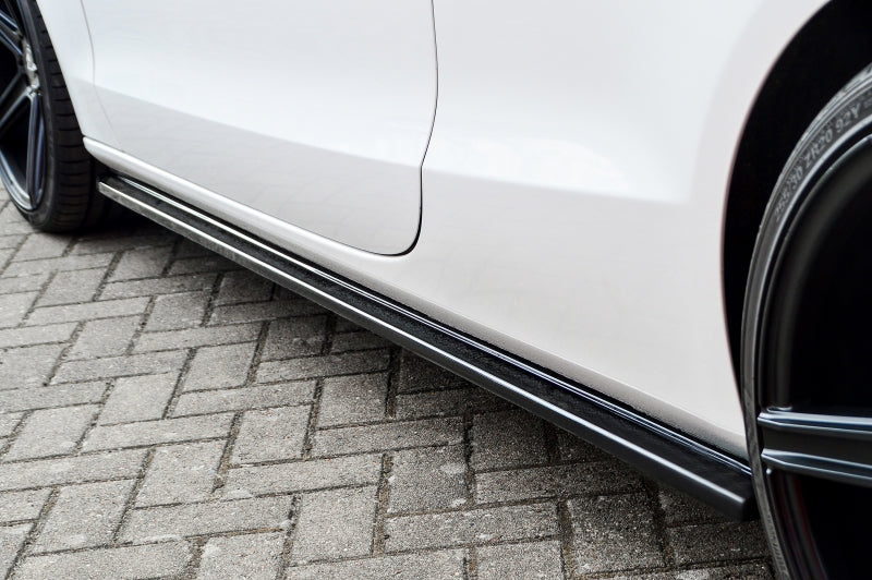 CUP Seitenschwellersatz Audi A5 / B8 Bj.:2005-2011 Schwarz Glanz