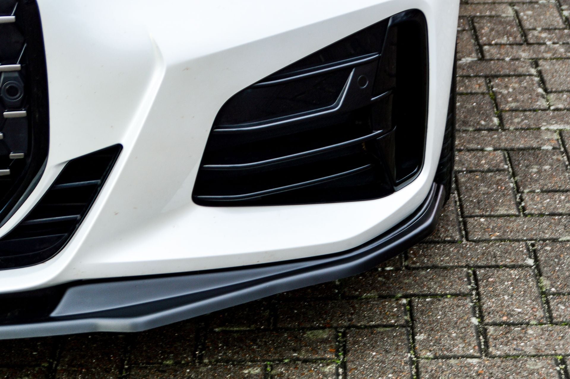 CUP Frontspoilerlippe ABS BMW 4er, G22 + G23, M440i+M440D Schwarz Glanz