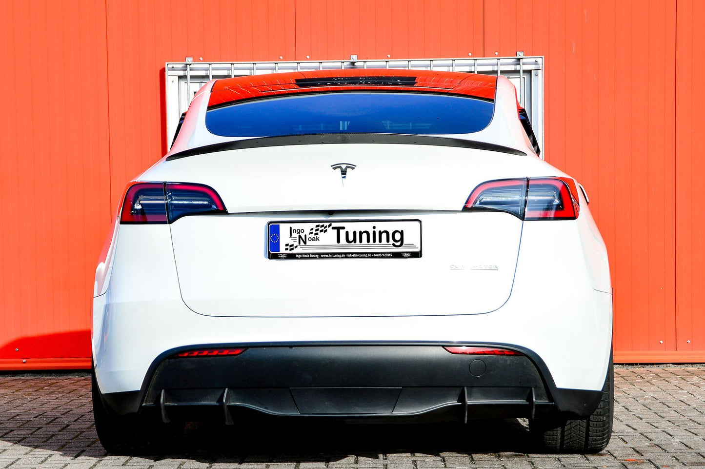 Gefräster Heckansatz Tesla Model Y Bj.:2020- Schwarz Matt
