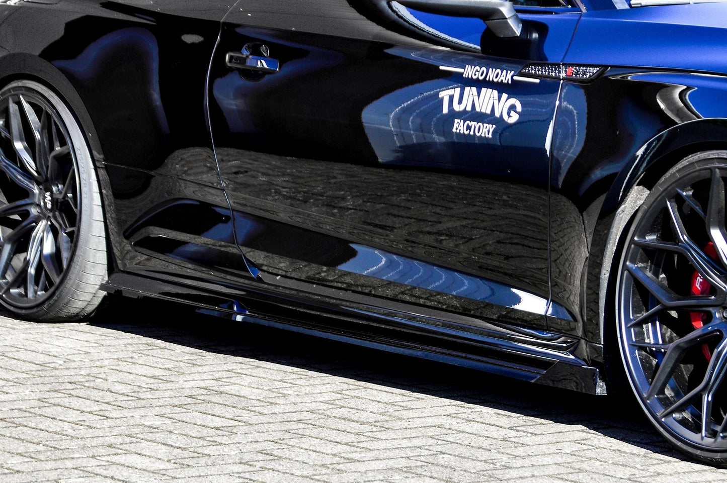 Seitenschwellersatz mit Wing Audi RS5 B9, F5 Bj.: 2017-2020 Schwarz Matt