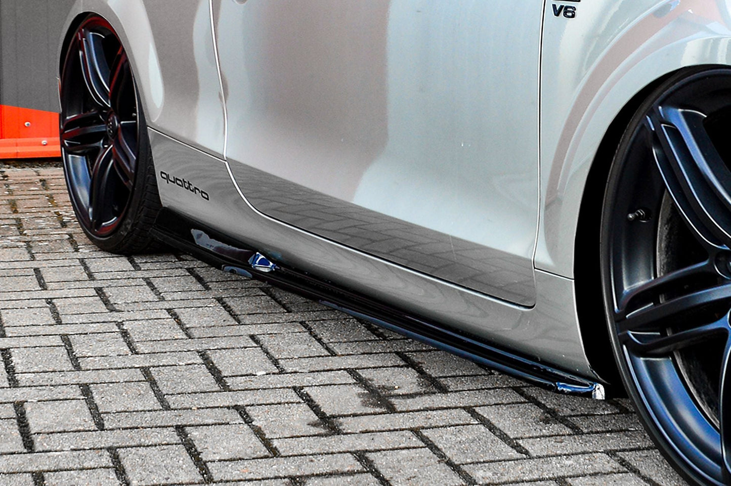 CUP Seitenschweller Wing Audi TT 8J Ab Bj.: 2006-2014 Schwarz Glanz