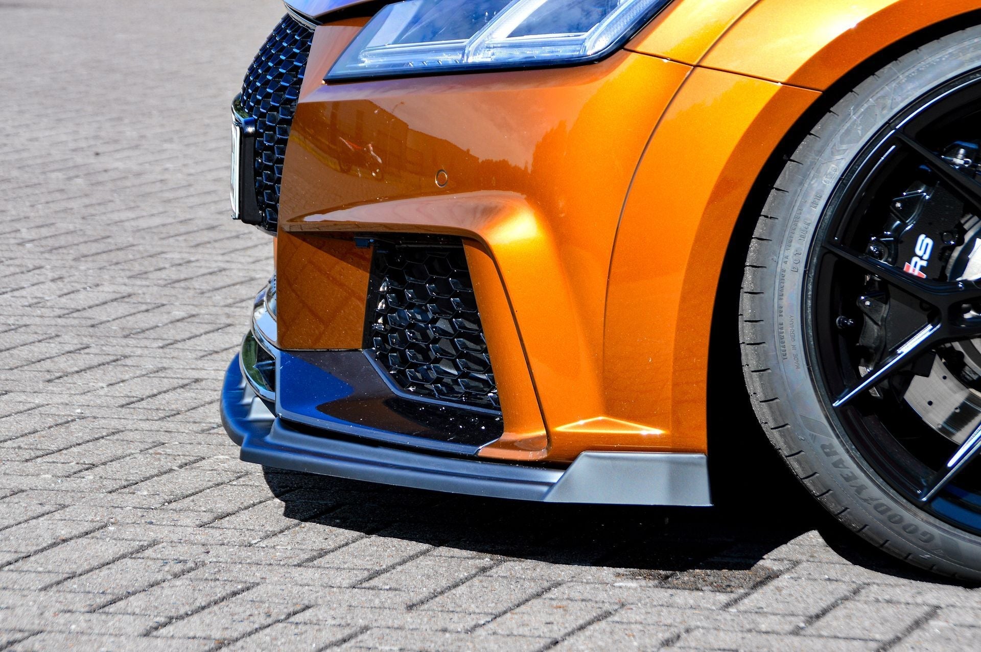 CUP Frontspoilerlippe ABS mit Seitenwing Audi TT RS, 8S Schwarz Matt