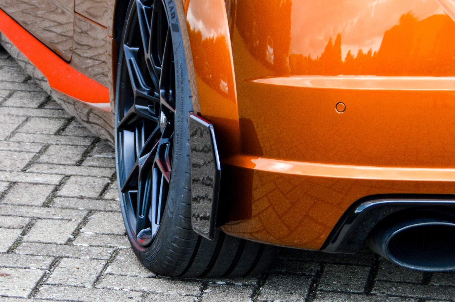 Hintere Seiten Flaps/Flicks Audi TT RS, 8S Bj.: 2016-2018 Schwarz Glanz