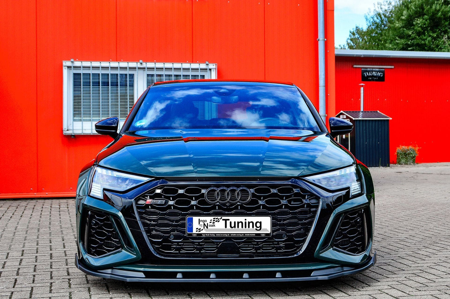 CUP Frontspoilerlippe ABS mit Seitenwing Audi RS3, 8Y, Limousine Carbon