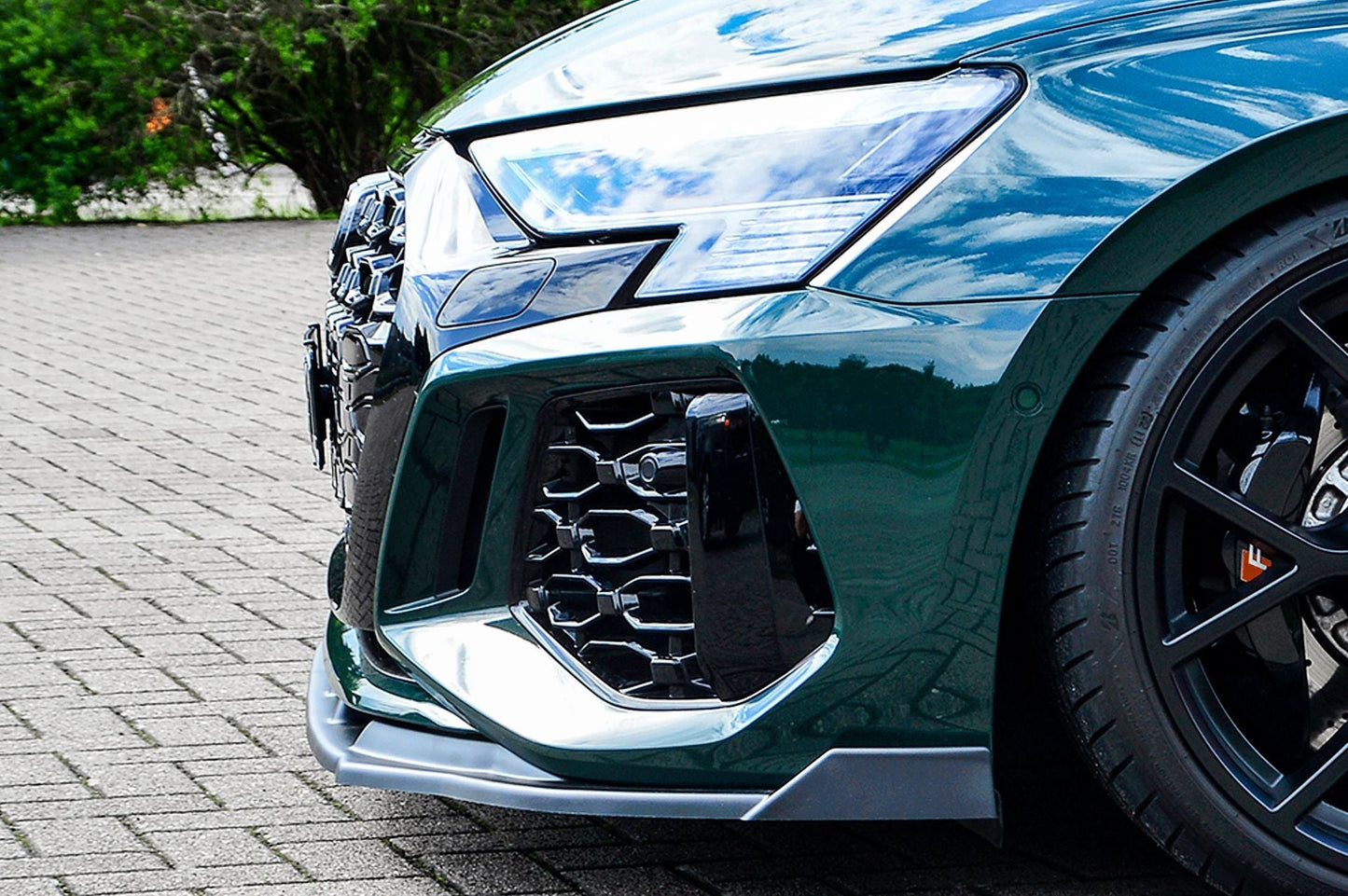 CUP Frontspoilerlippe ABS mit Seitenwing Audi RS3, 8Y, Limousine Carbon