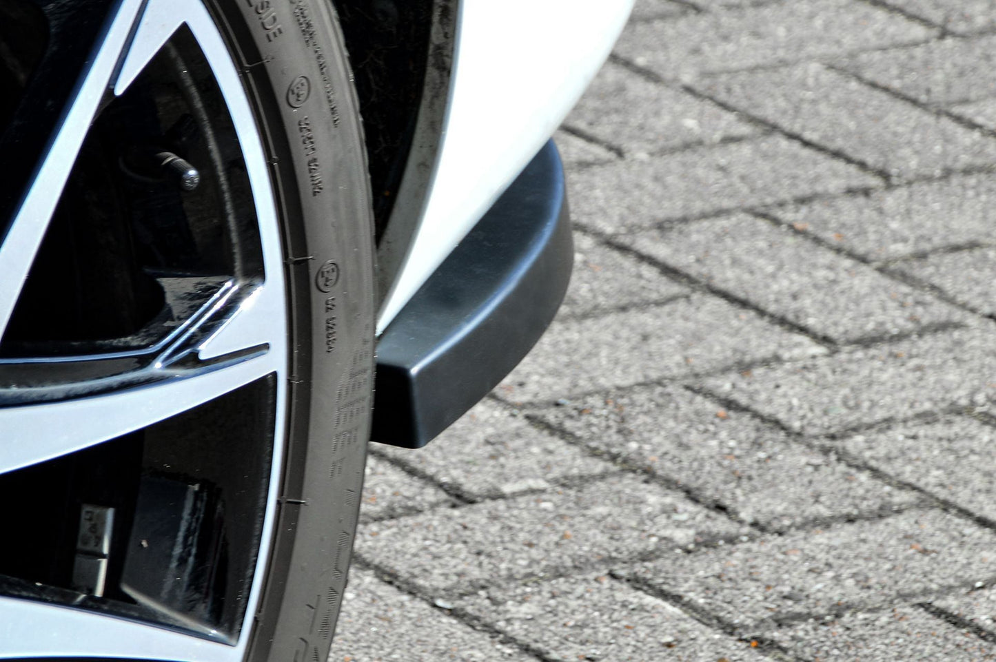 CUP Seitenschweller Cupra Ateca 5FP Bj.: 2018-2020 Carbon