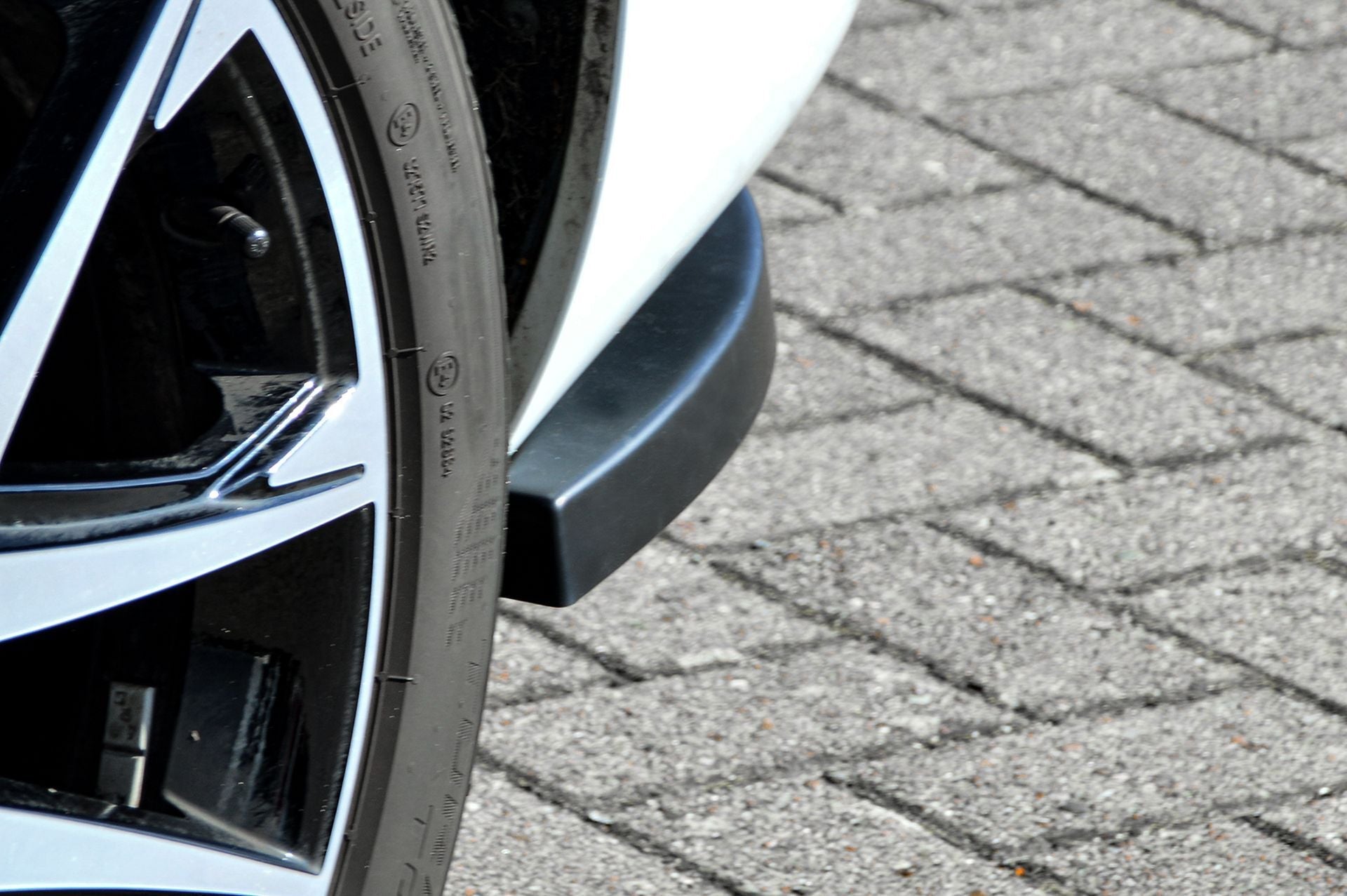 CUP Seitenschweller Cupra Ateca 5FP Bj.: 2018-2020 Carbon