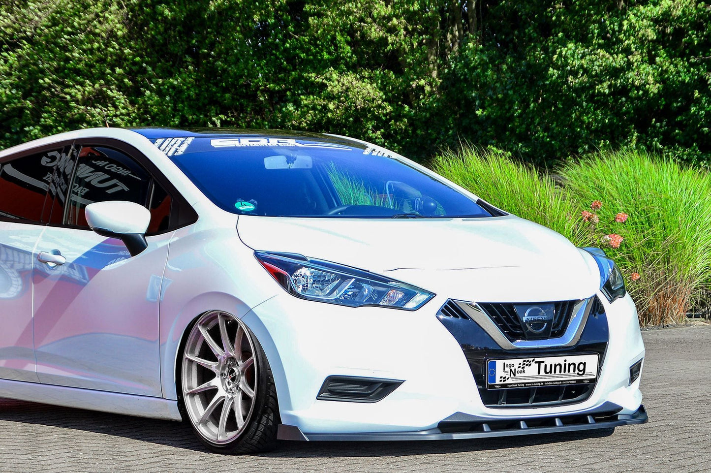 CUP Frontspoilerlippe ABS mit Seitenwing Nissan Micra K14 Schwarz Glanz