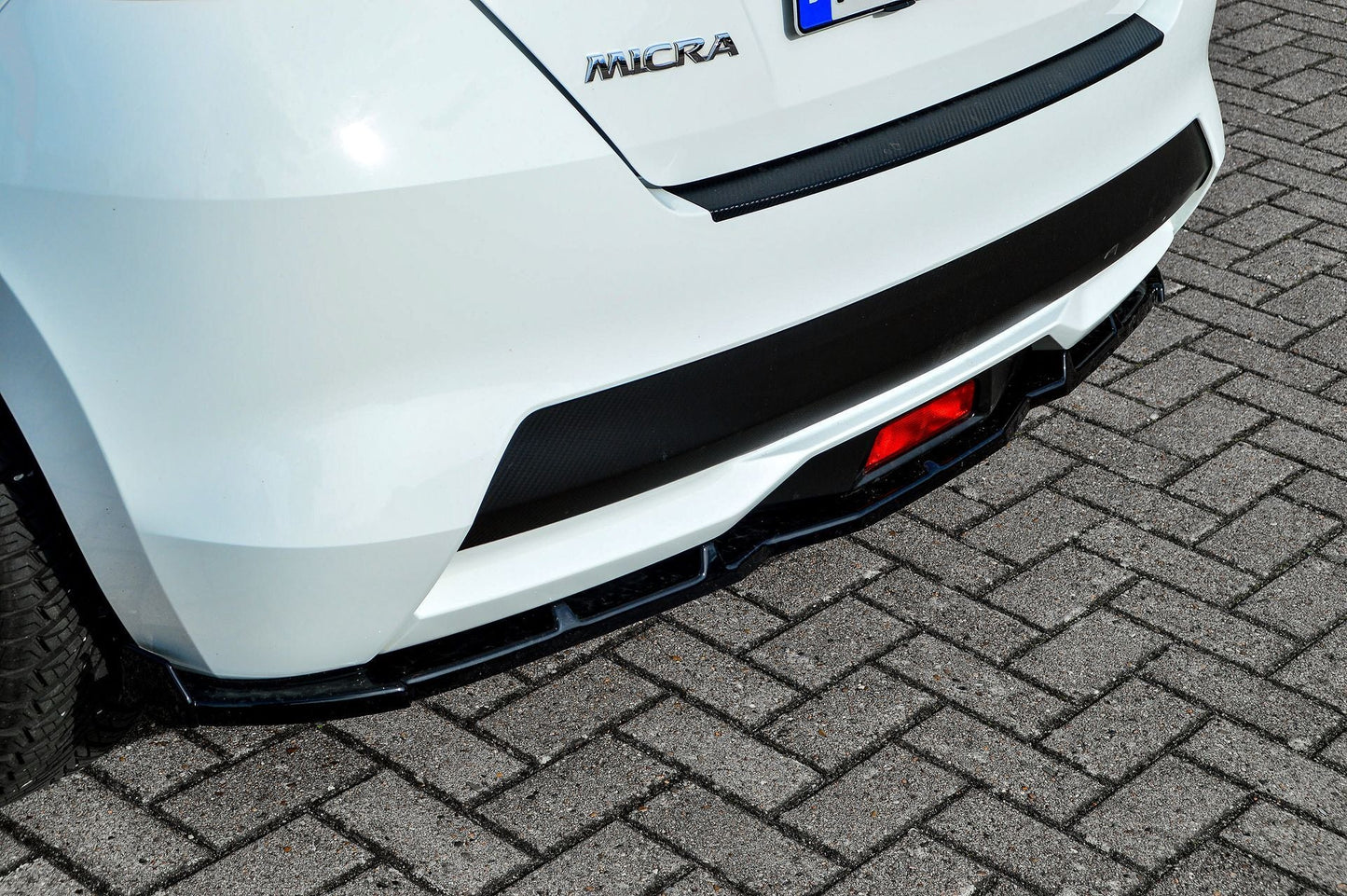 CUP Heckansatz ABS mit Seitenwing Nissan Micra K14 Bj.:2017-2022 Carbon