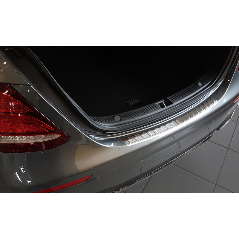 Edelstahl Heckstoßstangenschutz passend für Mercedes E-Klasse W213 Limousine 2016-2020 & FL 2020- 'Ribs'