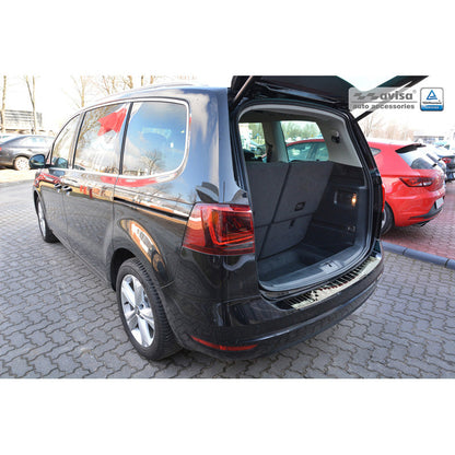 Chrom Edelstahl Heckstoßstangenschutz passend für Seat Alhambra & Volkswagen Sharan II 2010- 'Ribs'