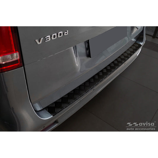 Matt-Schwarz Aluminium Heckstoßstangenschutz passend für Mercedes Vito & V-Klasse 2014-2019 & Facelift 2019- 'Riffled Plate'