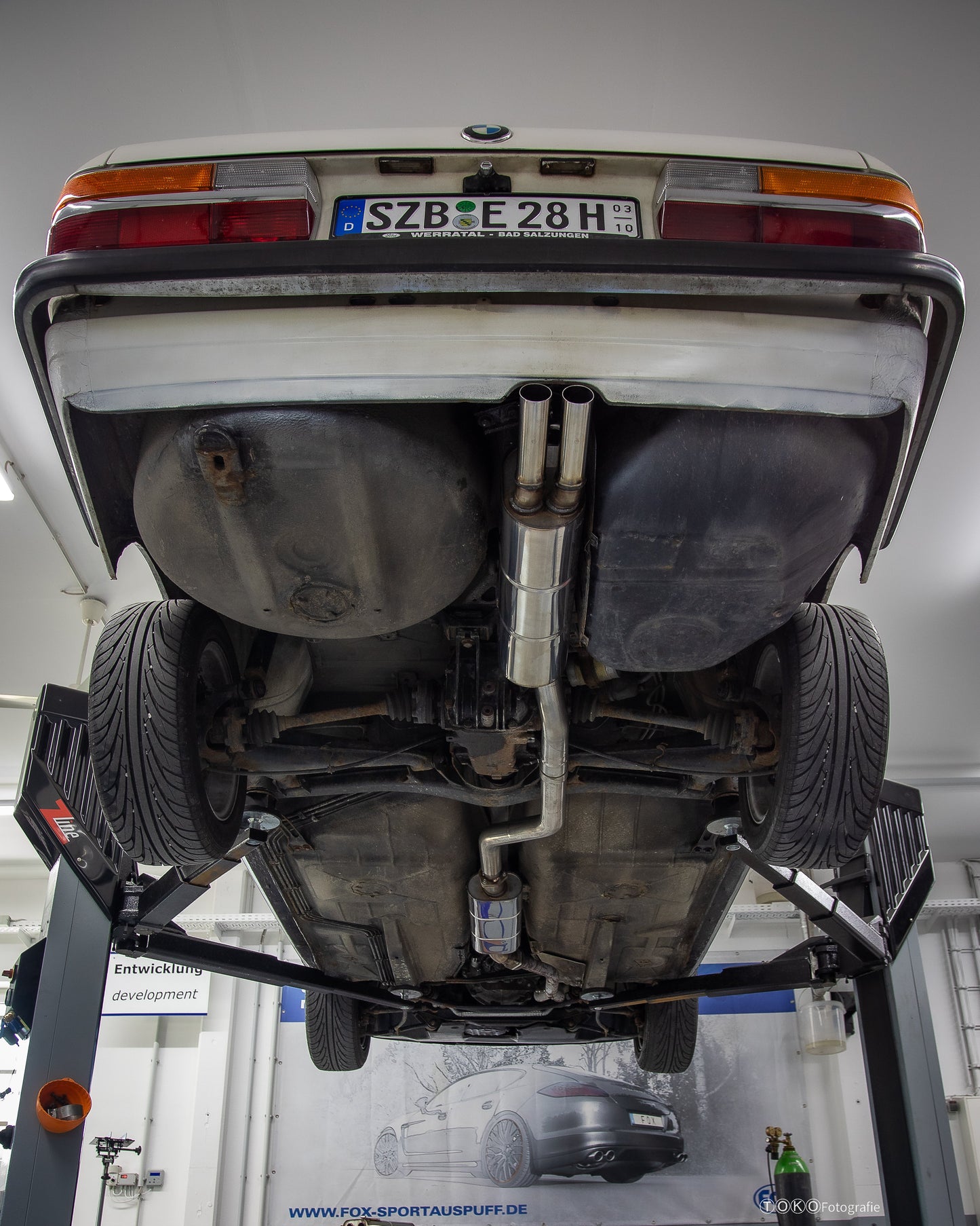 BMW E28 518i ohne Kat End- und Vorschalldämpfer - 2x55 Typ 10